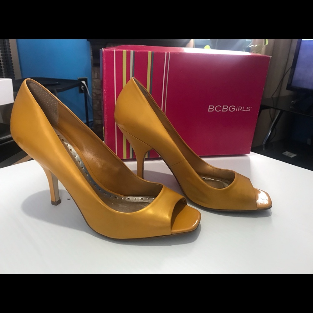 BCBGirls ARIEL Yellow Opalescent Peep Toe Heels